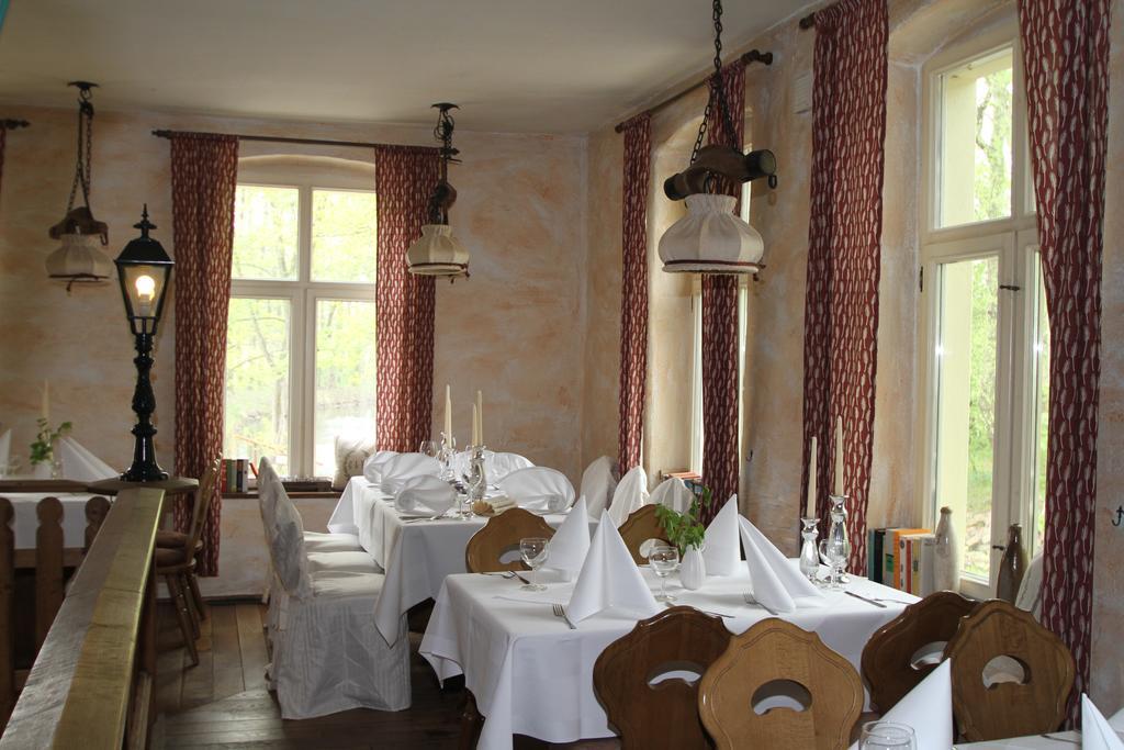 Hotel Kolonieschanke ブルク エクステリア 写真